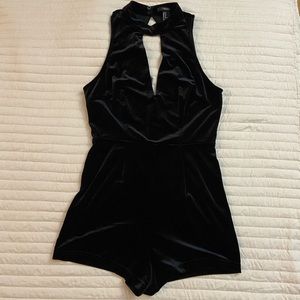 Velvet romper